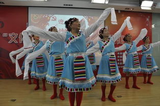 南通廠北社區舉辦迎七一專場文藝演出，居民共慶黨的生日